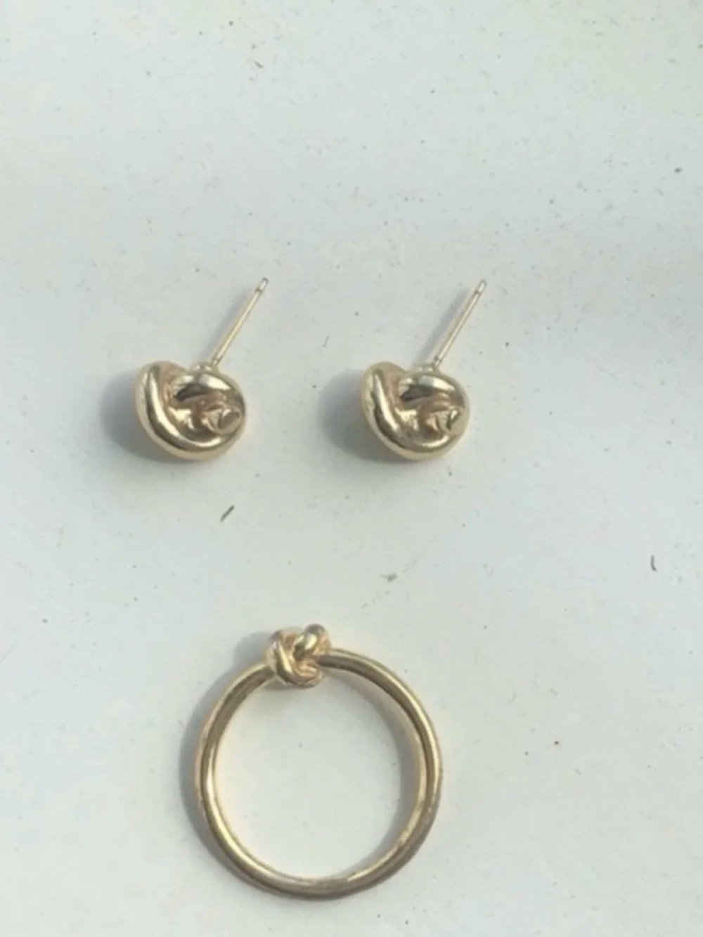 Kate Spade Women Faux Gold Knot Stud Earring + Ring Size 6 Set Preppy Minimalist